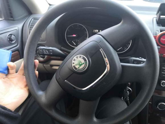 [上海·沪A] 二手斯柯达明锐2013款 1.6L 自动逸俊版