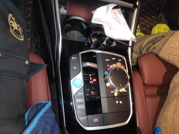 [杭州·浙A] 二手宝马宝马i32022款 eDrive 35 L