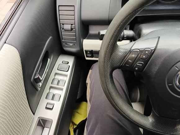 [济南·鲁B] 二手马自达马自达52008款 2.0 自动舒适型