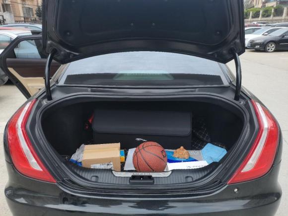 [南昌·赣A] 二手捷豹捷豹XJ2016款 XJL 2.0T 两驱典雅商务版