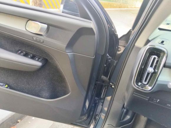 [成都·川A] 二手沃尔沃沃尔沃XC402021款 T4 四驱智远豪华版