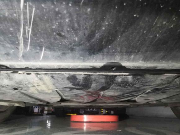 [成都·川A] 二手奥迪奥迪A6L2005款 2.0T 自动标准型