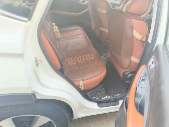 [南通·苏F] 二手奇瑞瑞虎72016款 2.0L CVT耀目版