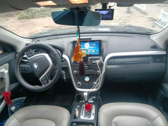 [苏州·苏E] 二手奔腾奔腾X802013款 2.0L 自动豪华型