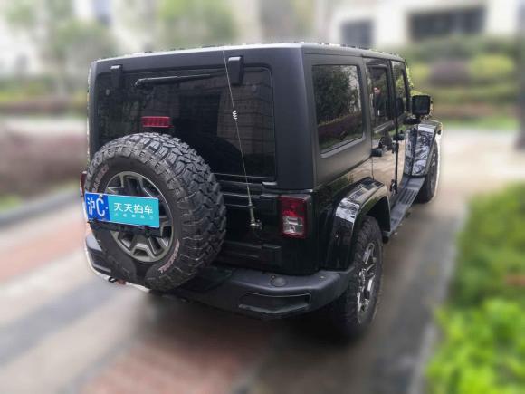 [上海·沪C] 二手Jeep牧马人2015款 3.0L Sahara 四门舒享版