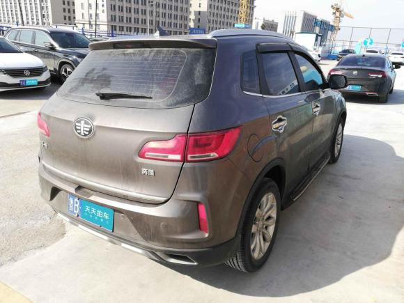 [青岛·鲁B] 二手奔腾奔腾X402018款 网红版 1.6L 手动舒适型