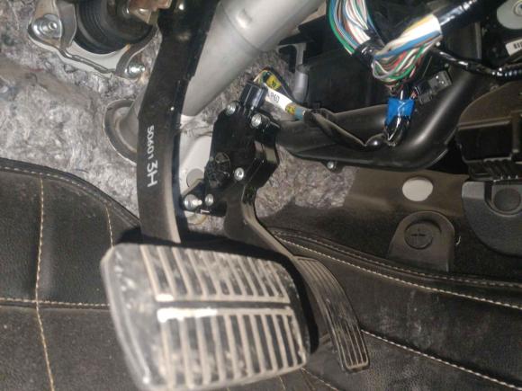 [青岛·鲁B] 二手斯巴鲁斯巴鲁XV2014款 2.0i 舒适导航版