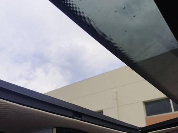 [上海·沪L] 二手奔驰唯雅诺2011款 2.5L 领航版