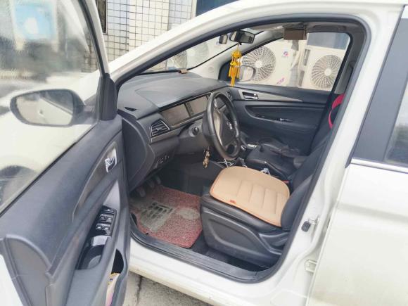 [深圳·闽C] 二手长安凯程长安欧尚A6002016款 1.5L 手动豪华型7座