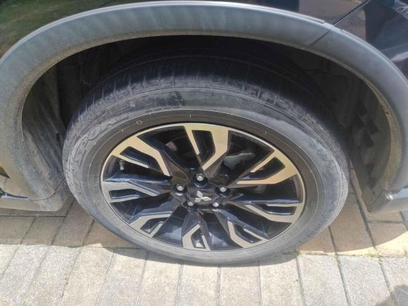 [武汉·鄂A] 二手三菱欧蓝德2019款 2.4L 四驱致享版 7座 国VI