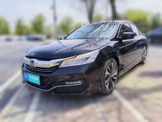 本田雅阁2016款 混动 2.0L 锐领版