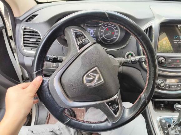 [上海·冀A] 二手宝骏宝骏5602016款 1.8L iAMT豪华型