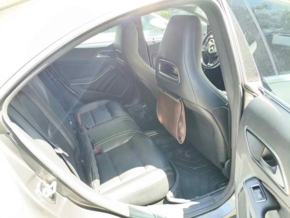 [无锡·苏B] 二手奔驰奔驰CLA2018款 CLA 200 时尚型