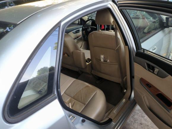 [上海·闽J] 二手别克凯越2013款 1.5L 自动尊享型