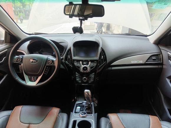 [深圳·粤B] 二手比亚迪秦新能源2015款 1.5T 双冠旗舰版