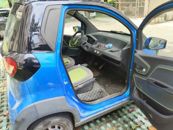 [苏州·苏E] 二手宝骏宝骏E1002019款 250KM 智行版