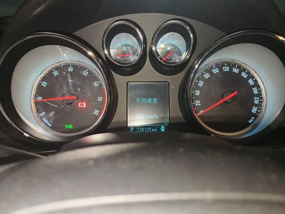 [济南·鲁A] 二手别克君威2015款 1.6T 领先技术型