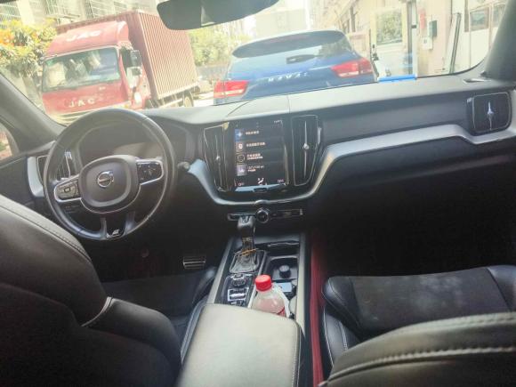 [义乌·赣E] 二手沃尔沃沃尔沃XC602018款 T5 四驱智远运动版