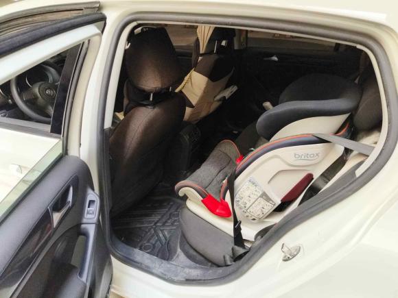 [芜湖·皖B] 二手大众高尔夫2011款 1.4TSI 自动舒适型