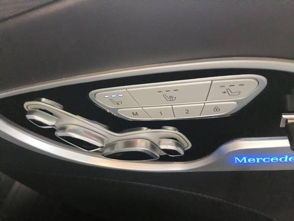 [上海·沪B] 二手奔驰奔驰V级2018款 V 260 L 尊贵加长版 国V