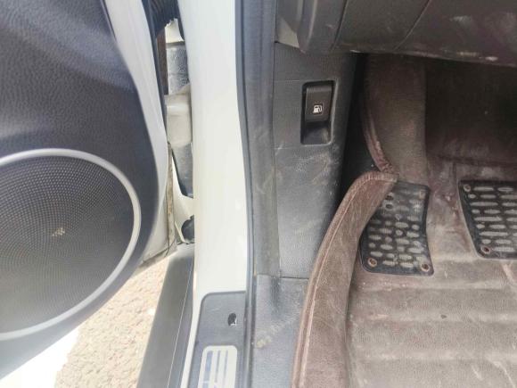 [青岛·鲁B] 二手哈弗哈弗H62017款 红标 运动版 1.5T 自动两驱豪华型