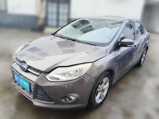 福特福克斯2012款 三厢 1.6L 手动风尚型