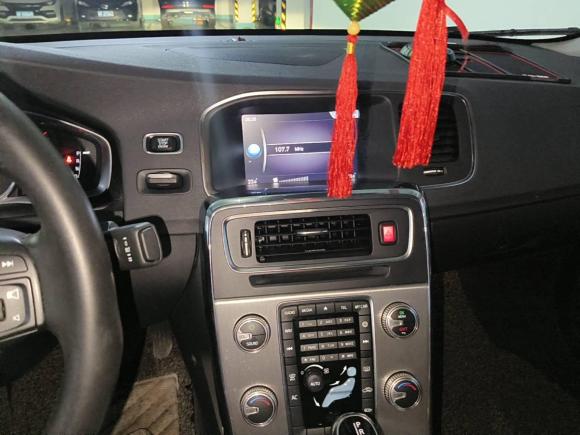 [嘉兴·浙F] 二手沃尔沃沃尔沃S602019款 S60L 改款 T5 智进进阶版