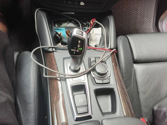 [深圳·粤B] 二手宝马宝马X62011款 xDrive35i