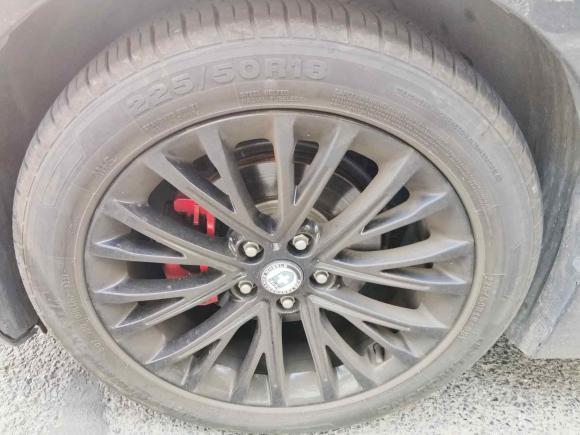 [上海·浙F] 二手奔腾奔腾B702021款 1.5T 自动十五周年纪念版