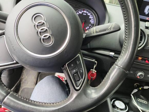 [苏州·苏E] 二手奥迪奥迪A32015款 Sportback 35 TFSI 百万纪念智领型