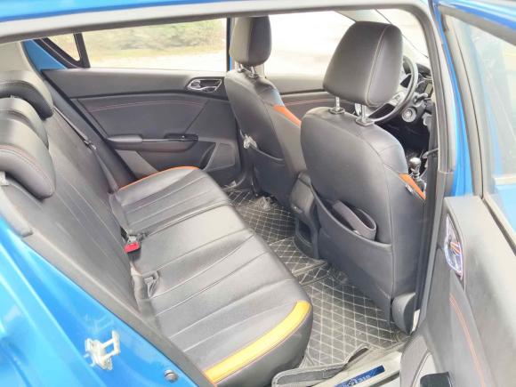 [无锡·苏B] 二手宝骏宝骏3102017款 1.5L 手动豪华型