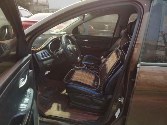 [深圳·湘M] 二手宝骏宝骏7302019款 1.5L 手动时尚型 7座 国V