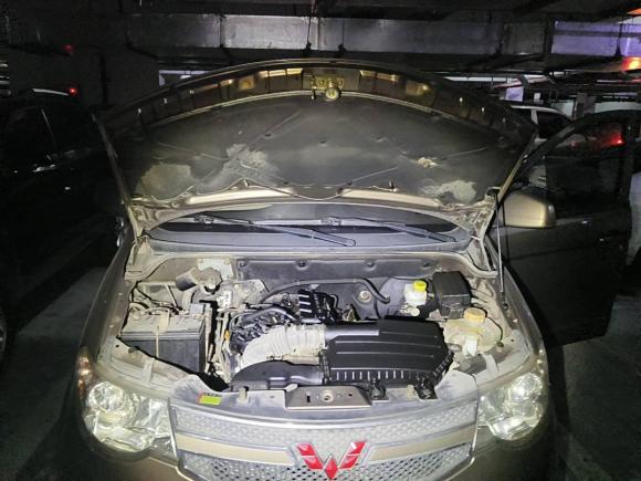 [杭州·浙A] 二手五菱汽车五菱宏光2014款 1.5L S标准型