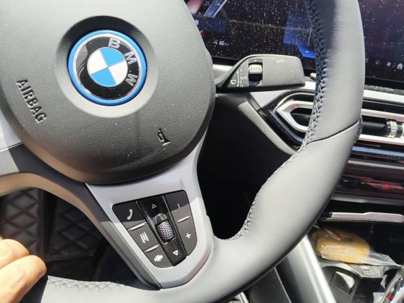 [杭州·浙A] 二手宝马宝马i32024款 eDrive 35 L