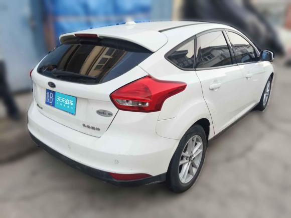 [青岛·鲁B] 二手福特福克斯2017款 两厢 1.6L 自动风尚型智行版