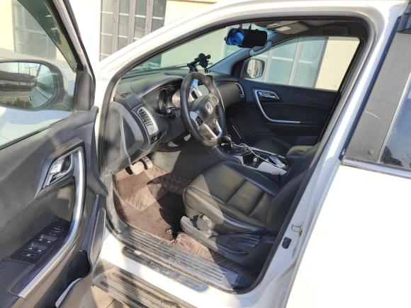 [济南·鲁A] 二手江铃驭胜S3502013款 2.4T 自动两驱柴油豪华版5座