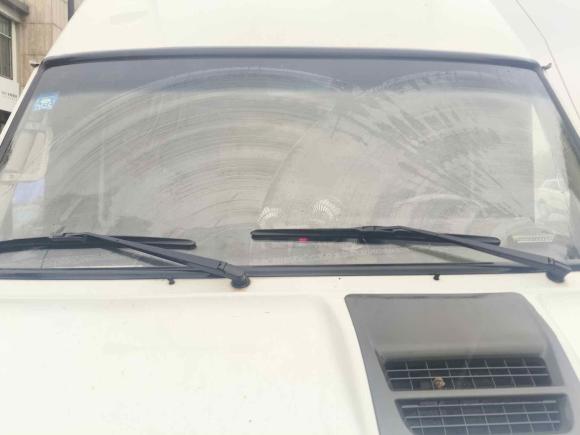 [上海·沪J] 二手依维柯依维柯得意2017款 2.5T A35客车5-7座47Z5