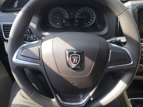 [金华·浙G] 二手宝骏宝骏7302015款 1.8L 手动舒适ESP版 7座