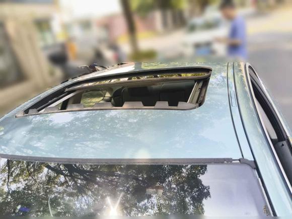 [上海·沪A] 二手宝马宝马3系2008款 330i双门轿跑车