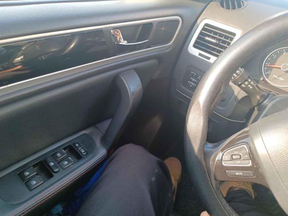 [苏州·苏U] 二手野马汽车野马T702016款 1.8T CVT优雅型