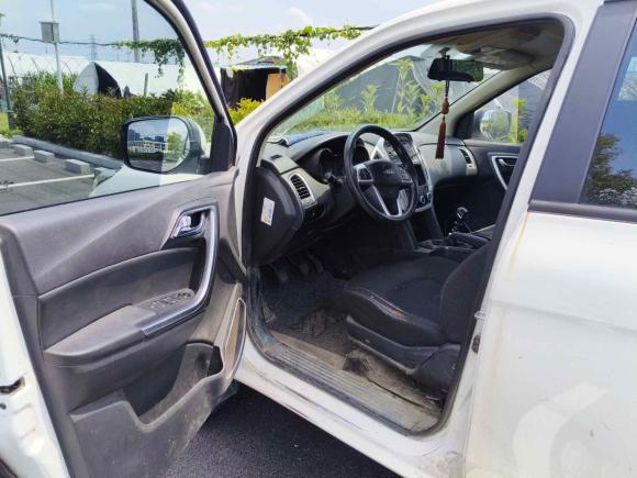 [杭州·浙A] 二手江铃域虎52019款 2.0T柴油手动两驱经典 国VI