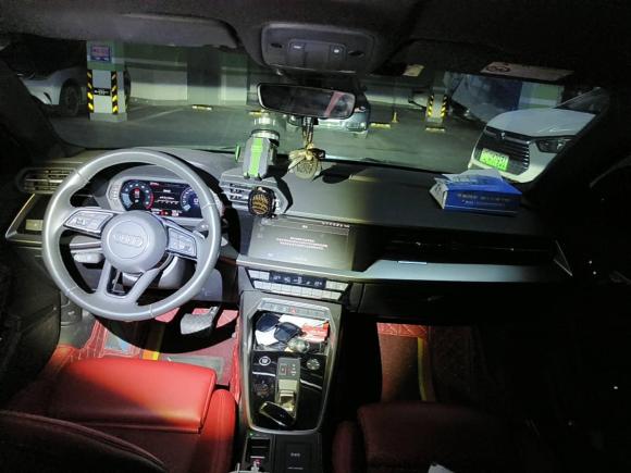 [温州·浙C] 二手奥迪奥迪A32021款 A3L Limousine 35 TFSI 进取运动型