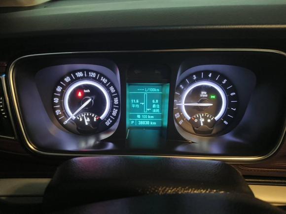 [无锡·苏B] 二手别克别克GL82017款 25S 豪华型 国V