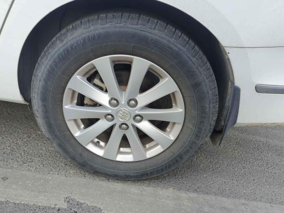 [青岛·鲁L] 二手别克别克GL82017款 25S 尊贵型 国V