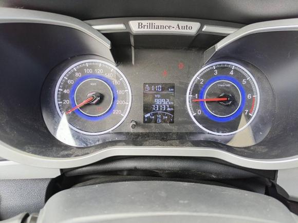 [佛山·粤H] 二手中华中华V32015款 1.5L 手动舒适型