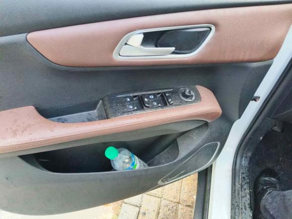 [义乌·浙G] 二手SWM斯威汽车SWM斯威X72017款 1.5T 自动智享型 7座