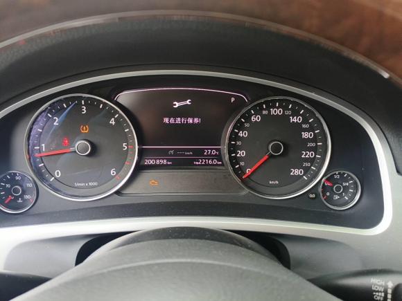 [无锡·苏E] 二手大众途锐2011款 3.0TDI 柴油高配型