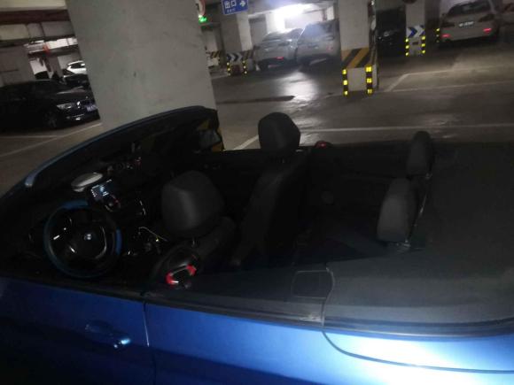 [成都·川A] 二手宝马宝马2系2018款 220i 敞篷轿跑车 运动设计套装