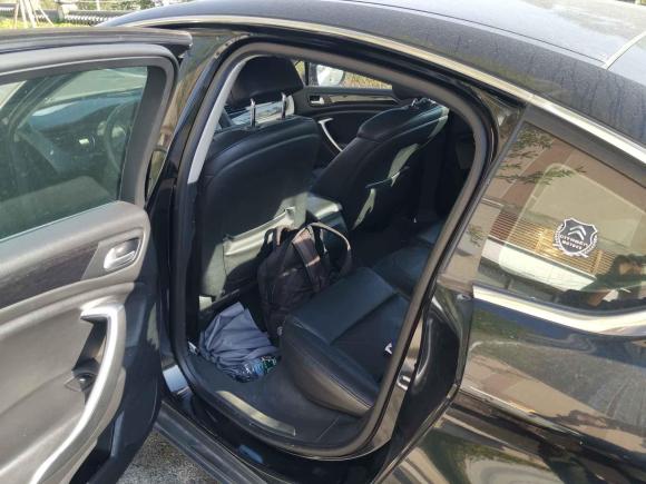 [广州·粤K] 二手雪铁龙雪铁龙C52014款 2.0L 自动尊享型