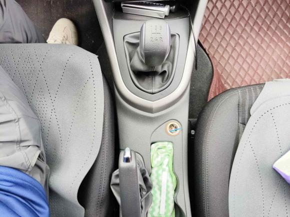 [南京·苏A] 二手标致标致4082013款 2.0L 手动舒适版